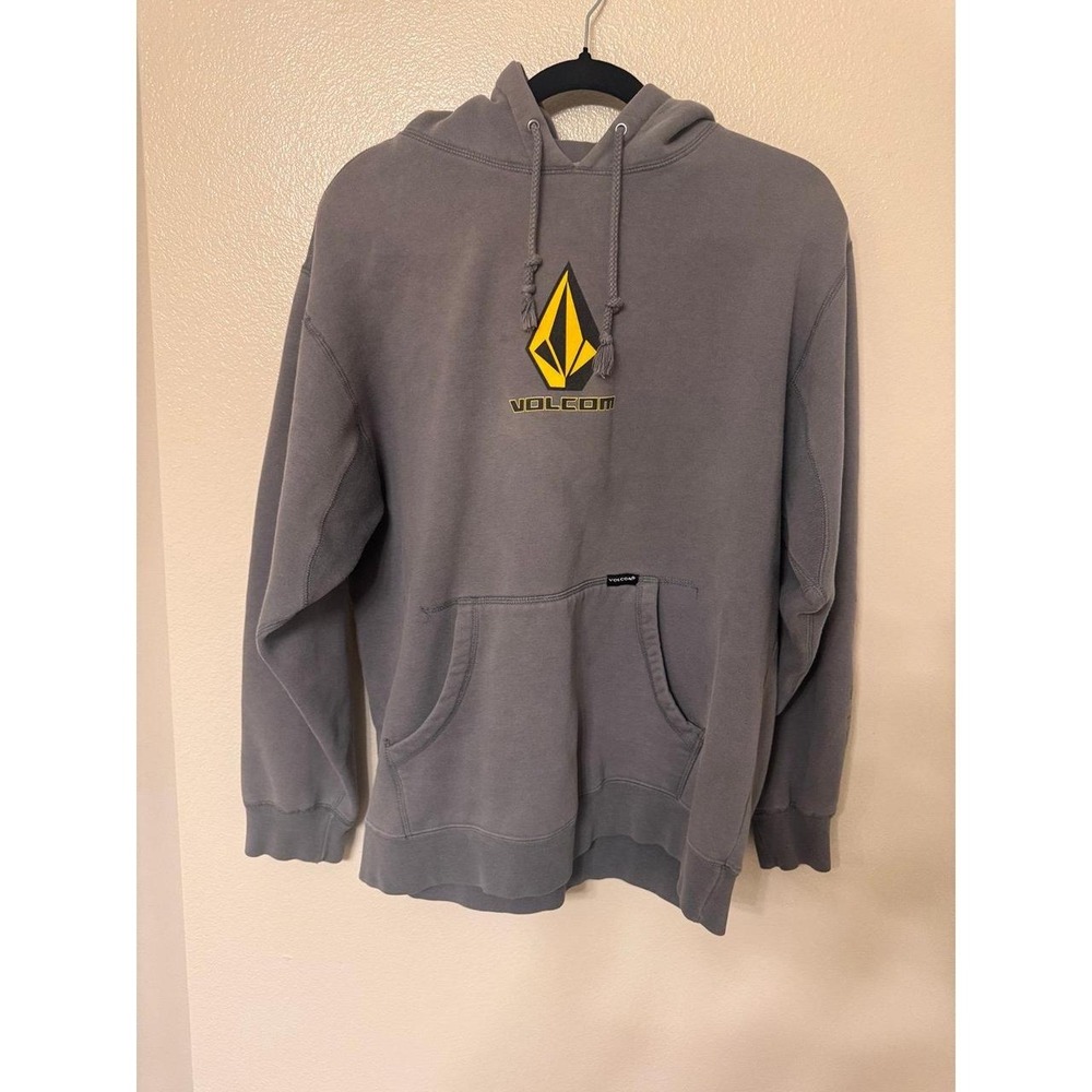 Vintage / Y2K grey Volcom hoodie / pullover
